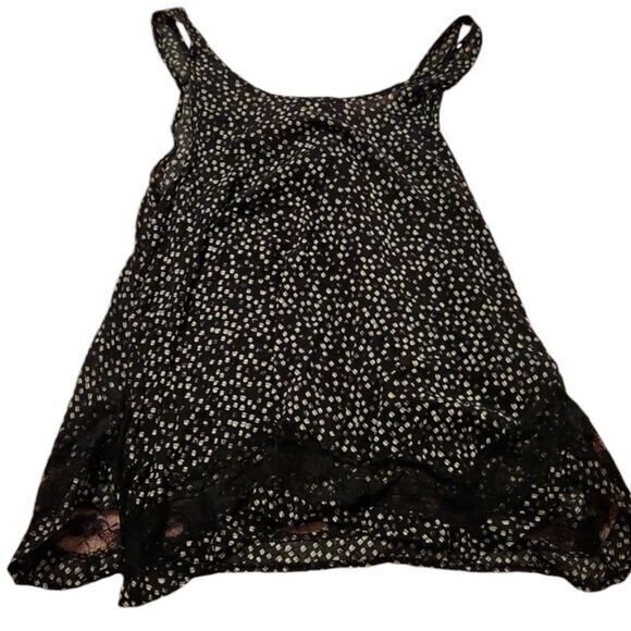 Mudd Womens Polka Dot Tank Top‎ with Bottom Lace Sleeveless Top T-Shirt - Picture 2 of 7